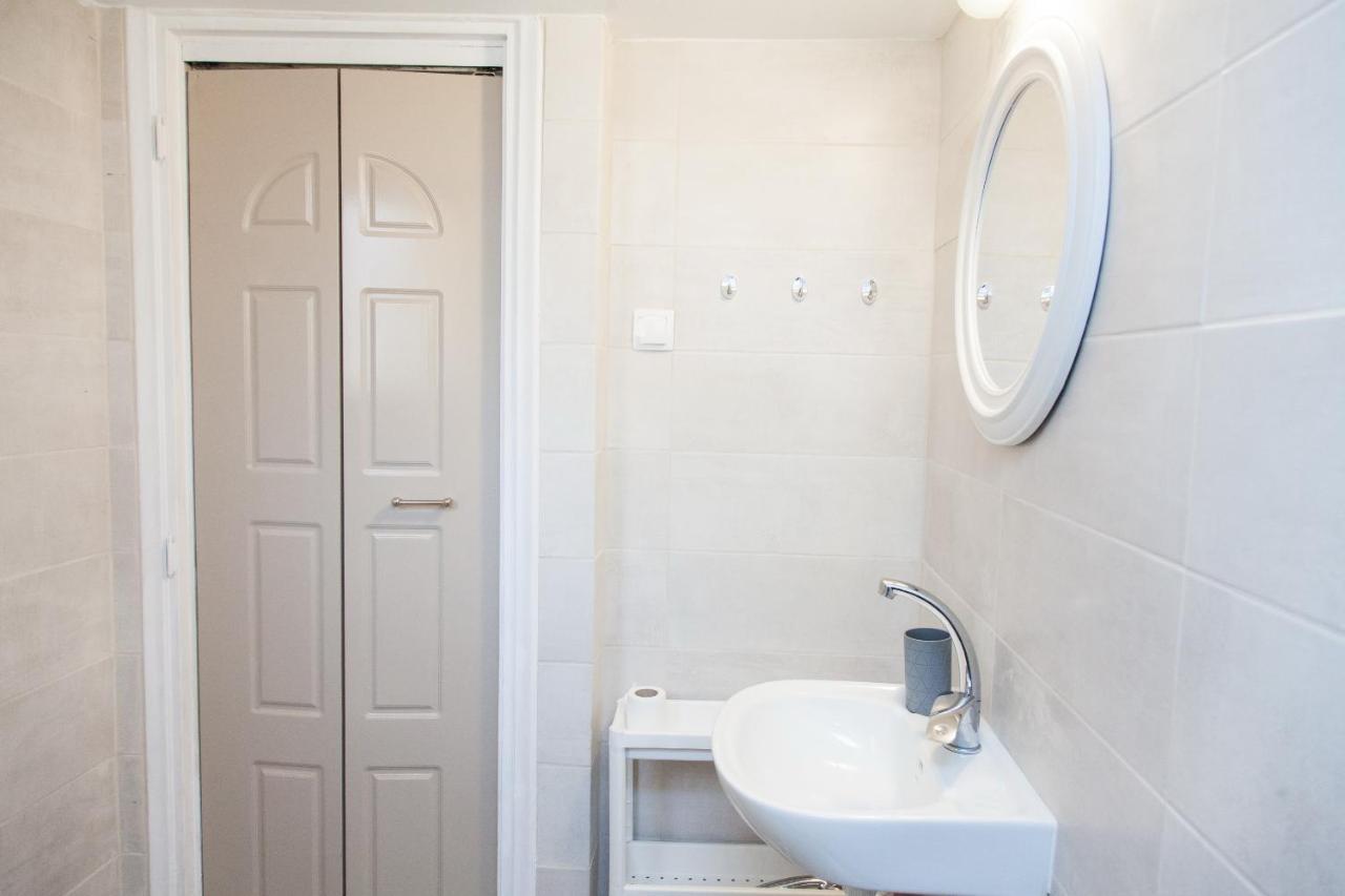 Brand New, Cheerful Apartment In Central Atenas Exterior foto